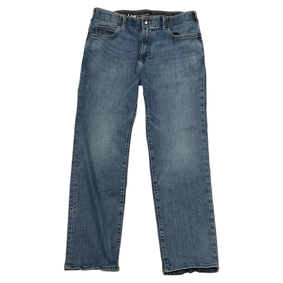 Lee Men’s Extreme Motion Regular Straight Jeans - Picture 3 of 8
